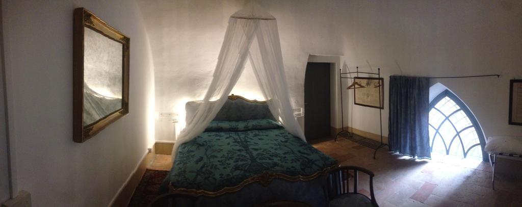 Castello Sannazzaro B&B Giarole 외부 사진