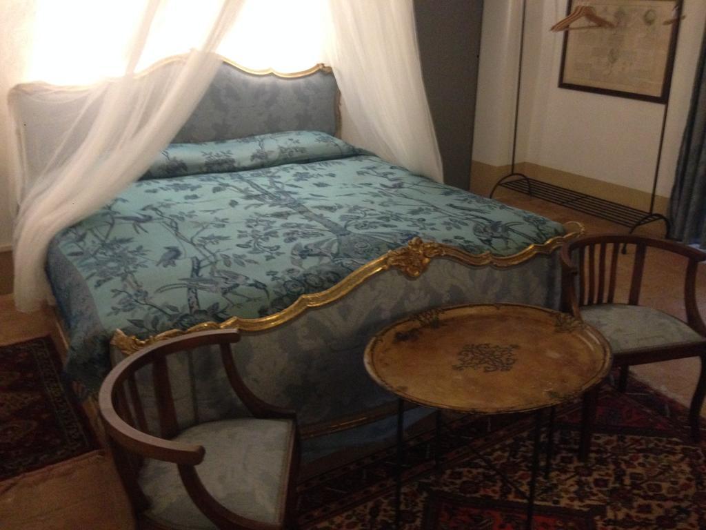 Castello Sannazzaro B&B Giarole 외부 사진